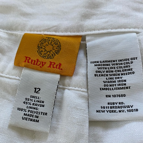 Ruby Red white slacks size 12 - Picture 4 of 4